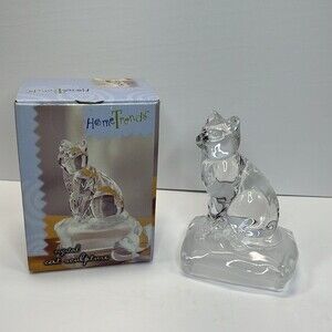 Lead Crystal Cat on Frosted Square Pillow Paperweight Figurine Crystal D'Arques